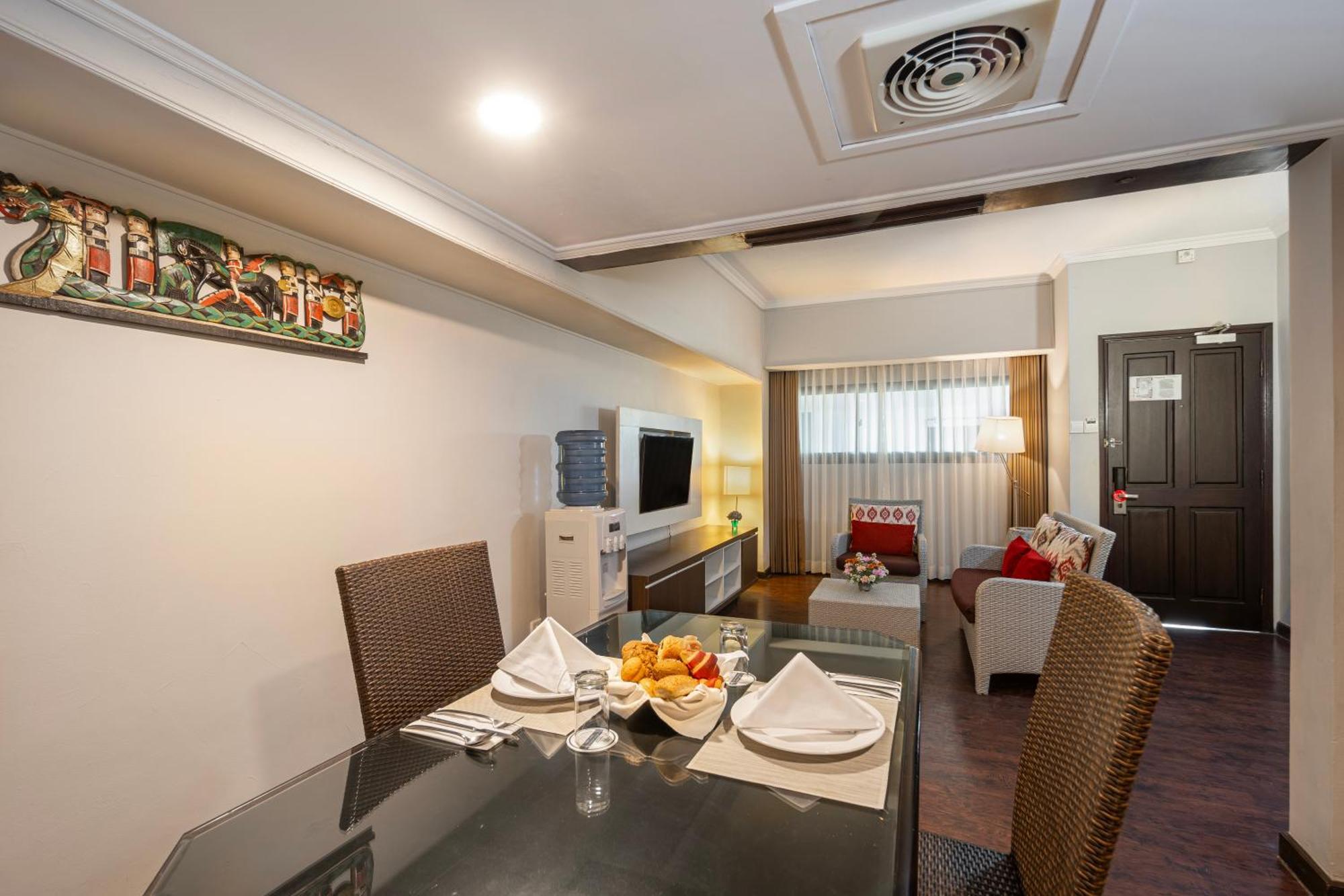 Prime Plaza Suites Sanur - Bali Экстерьер фото
